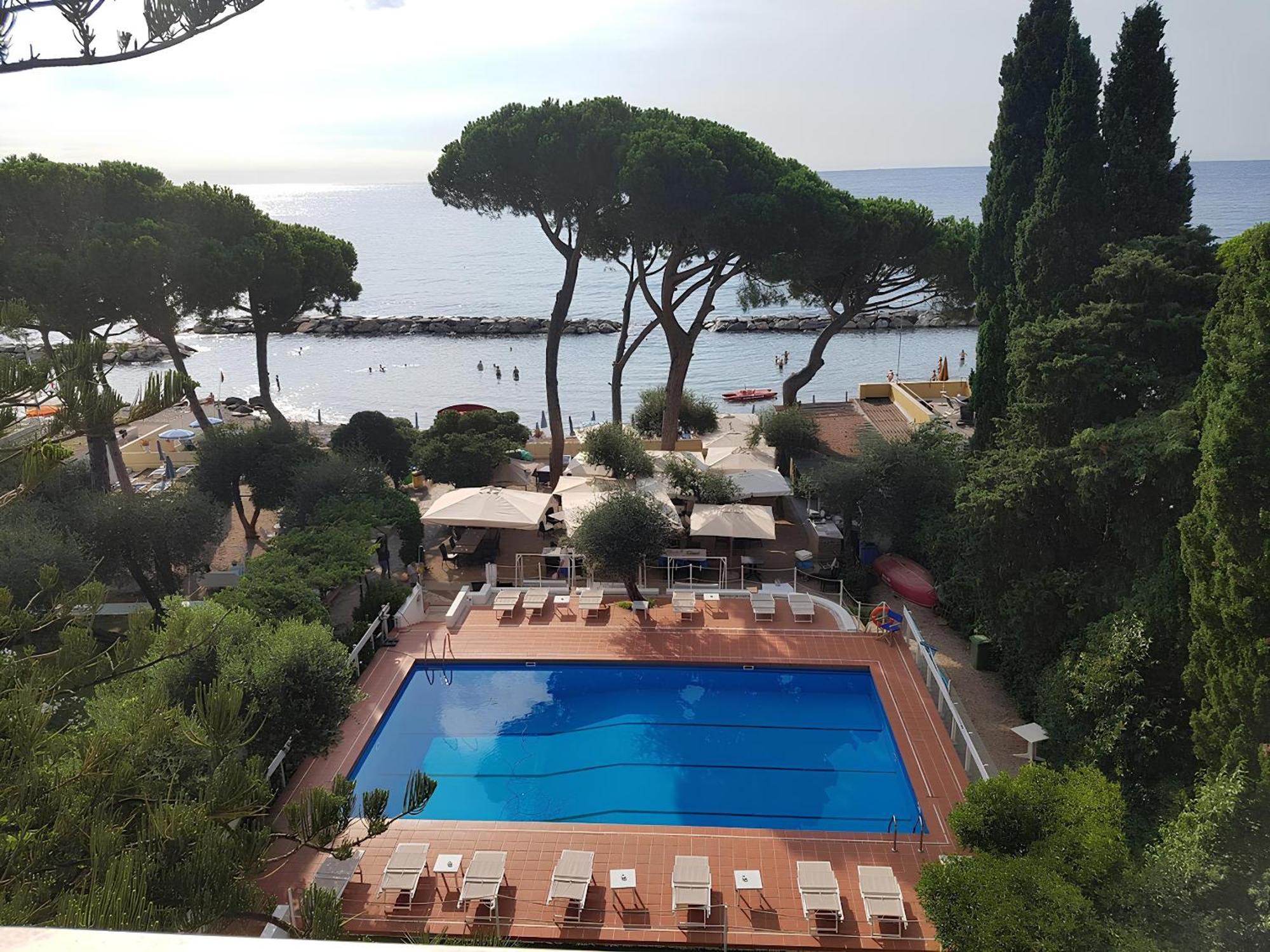 Hotel Eden Park Diano Marina Zewnętrze zdjęcie